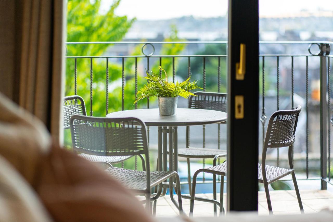 At The Castle Apartment บรอธตีเฟอร์รี ภายนอก รูปภาพ